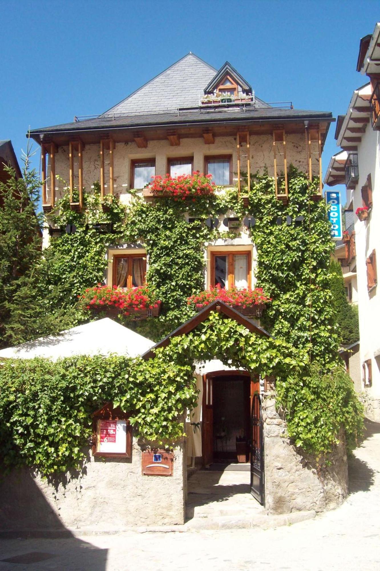 Hotel Casa Socotor Sallent de Gállego Exterior photo